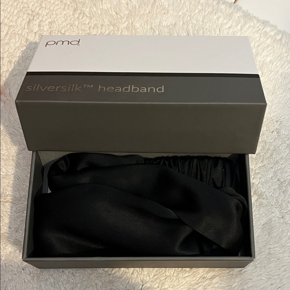 PMD Other - PMD Silversilk Black Headband 100% Silversilk